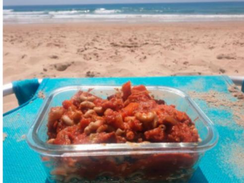 Fideuá de Tempeh con Tomate